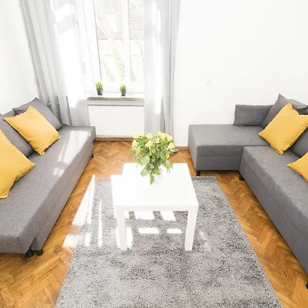 K&m Uniwersytecka Wrocław